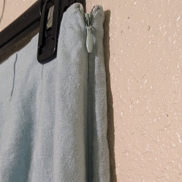 Vintage warm baby blue pencil skirt with purple flower embroidery on hem - Picture 4 of 10